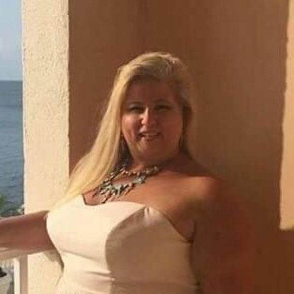 Meet your Posher, Anne - Picture 1 of 1